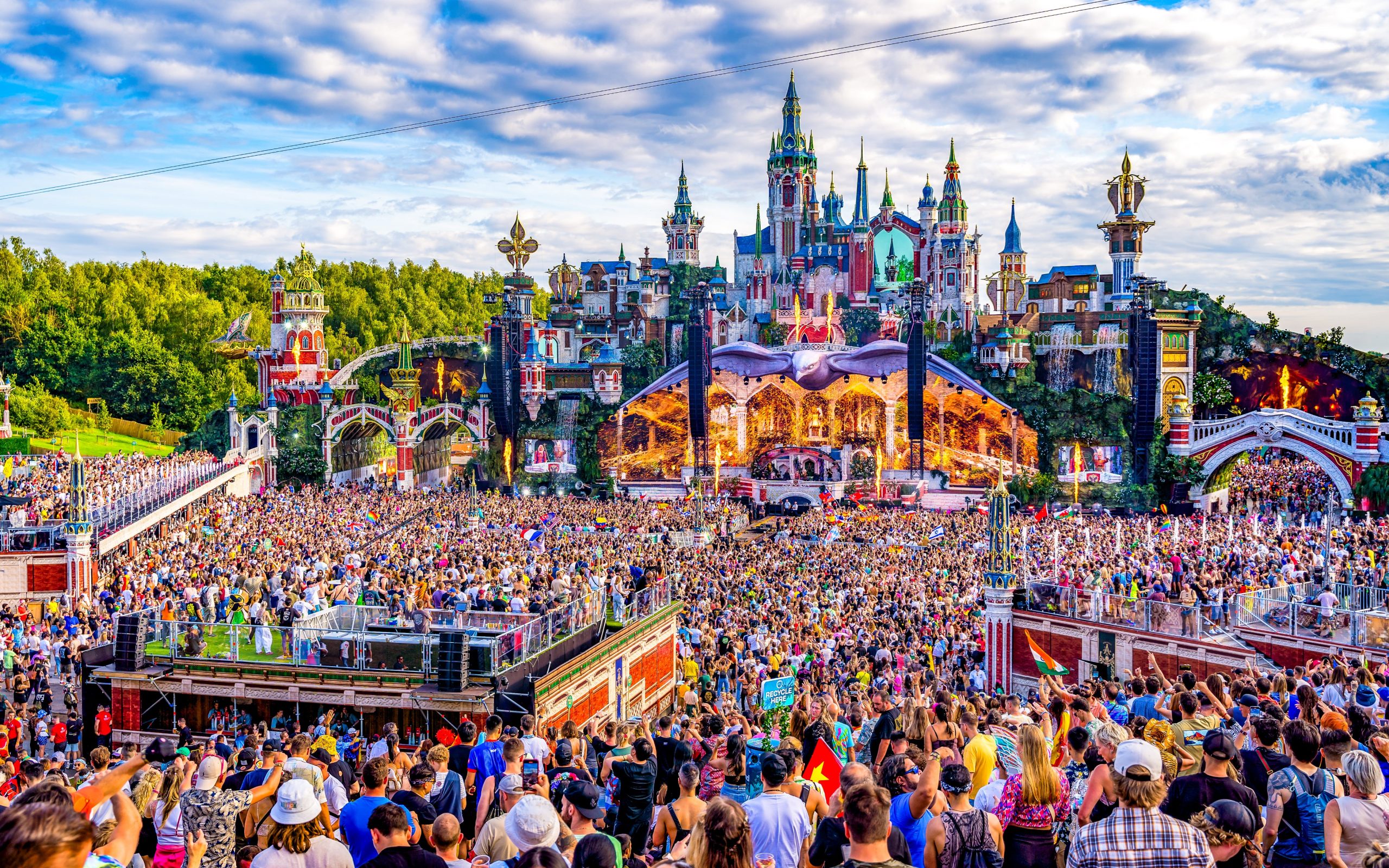TOMORROWLAND 2025.